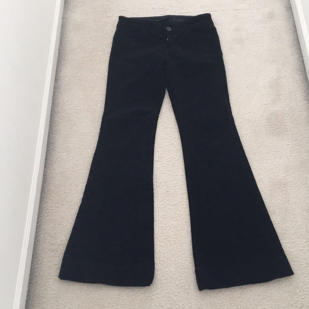 Lovely J Brand size 26 black velvet/cord pants
